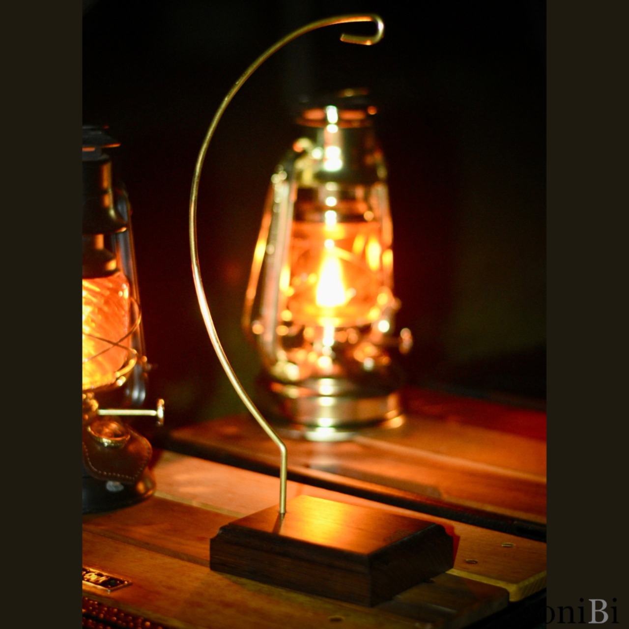 ヴィンテージ風｜卓上ランタンスタンド｜鬼燈 (oniBi) | 鬼燈 oniBi