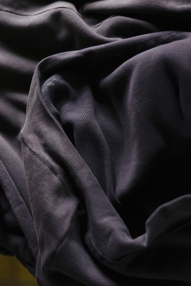 FARRELL DISTRESSED SWEAT HOODIE / BLACK