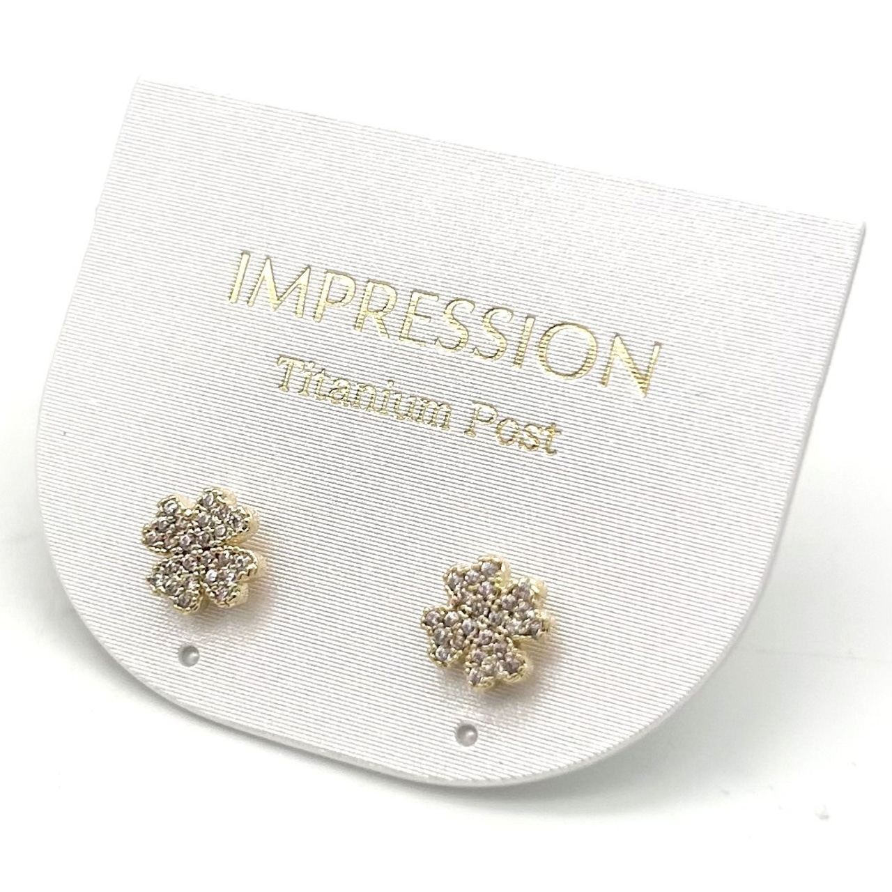 チタンポストピアス:パヴェクローバー