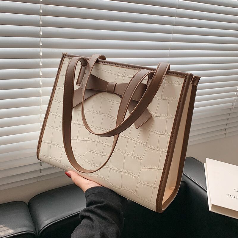 カジュアルオータムウィンターショルダーバッグリボン 秋物 冬物 トートバッグ ハンドバッグ Tiancai_Wing_Bag20342341461