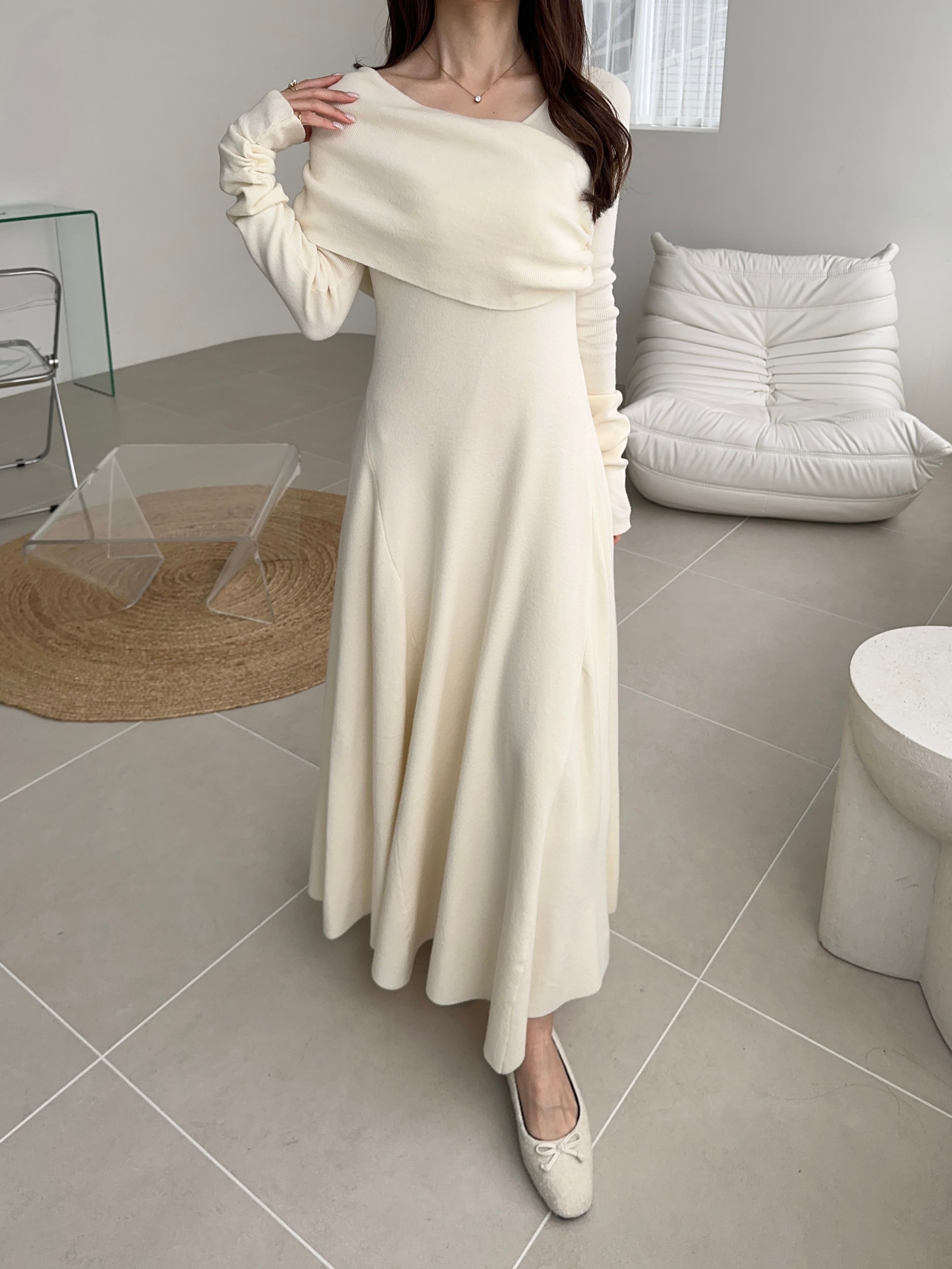 one shoulder décolleté knit op（ ivory ） | Ogue.