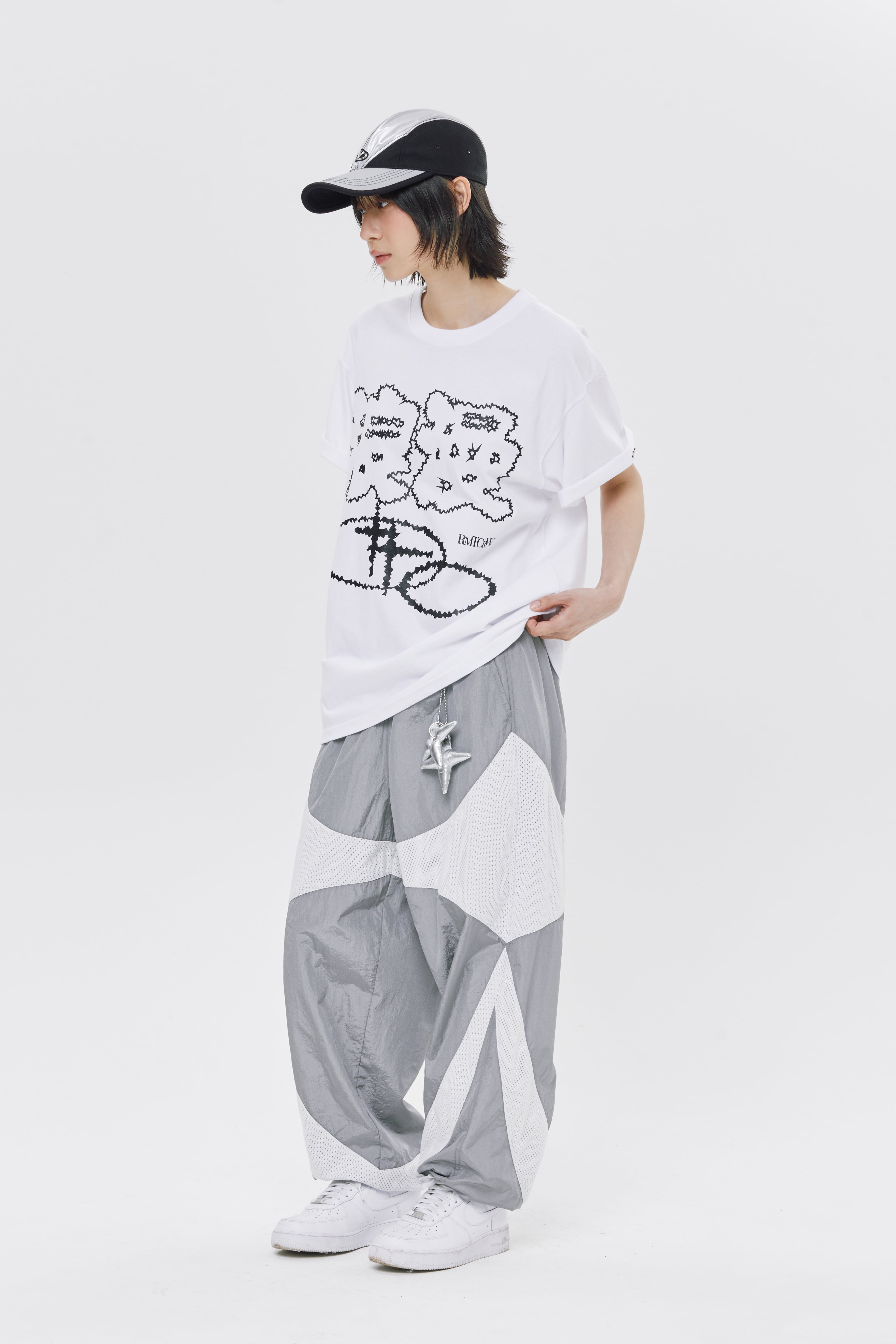ROMANTIC CROWN★Unisex★SHINING SLOGAN TEE SHIRT♪ SHINING SLOGAN TEE SHIRT_WHITE | ROMANTIC CROWN
