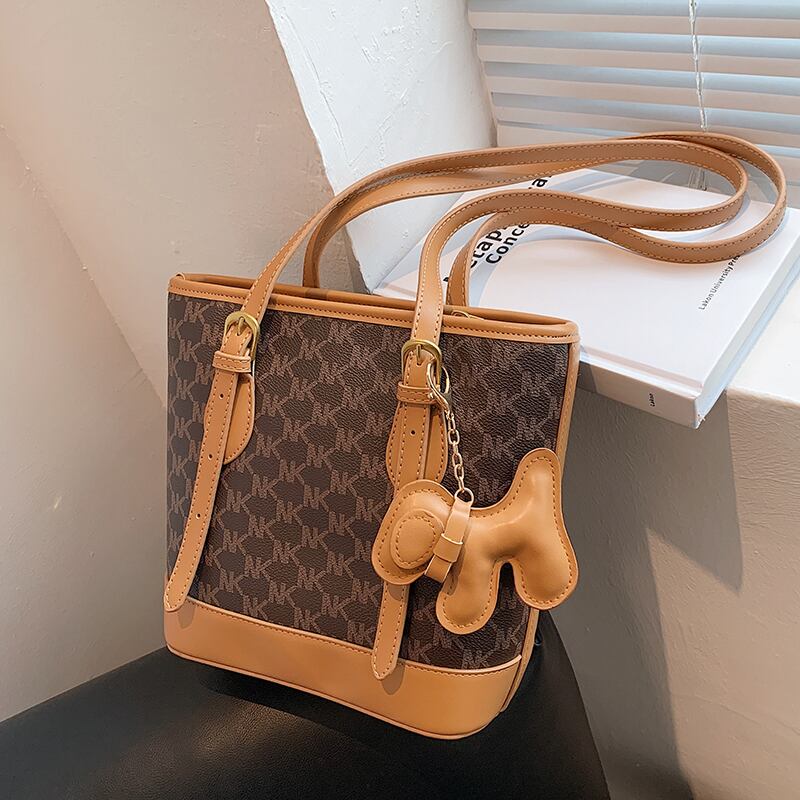 オータムショルダーバッグカジュアル 秋物 Tiancai_Wing_Bag73827627411