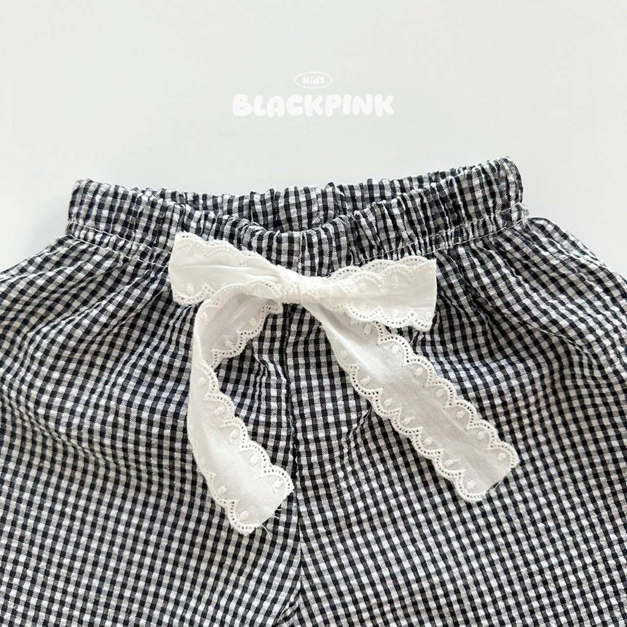 [BLACKPINK] Lace Check Shorts (2XL) / [블랙핑크] 레이스체크반바지 (2XL)
