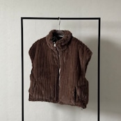 【受注予約:11月下旬入荷予定】キルティングファーショートvest/モカ×カーキ