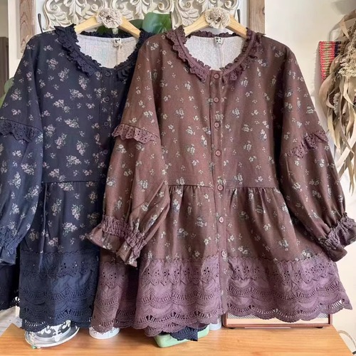 2色／レース刺繍小花柄ブラウス ・8958