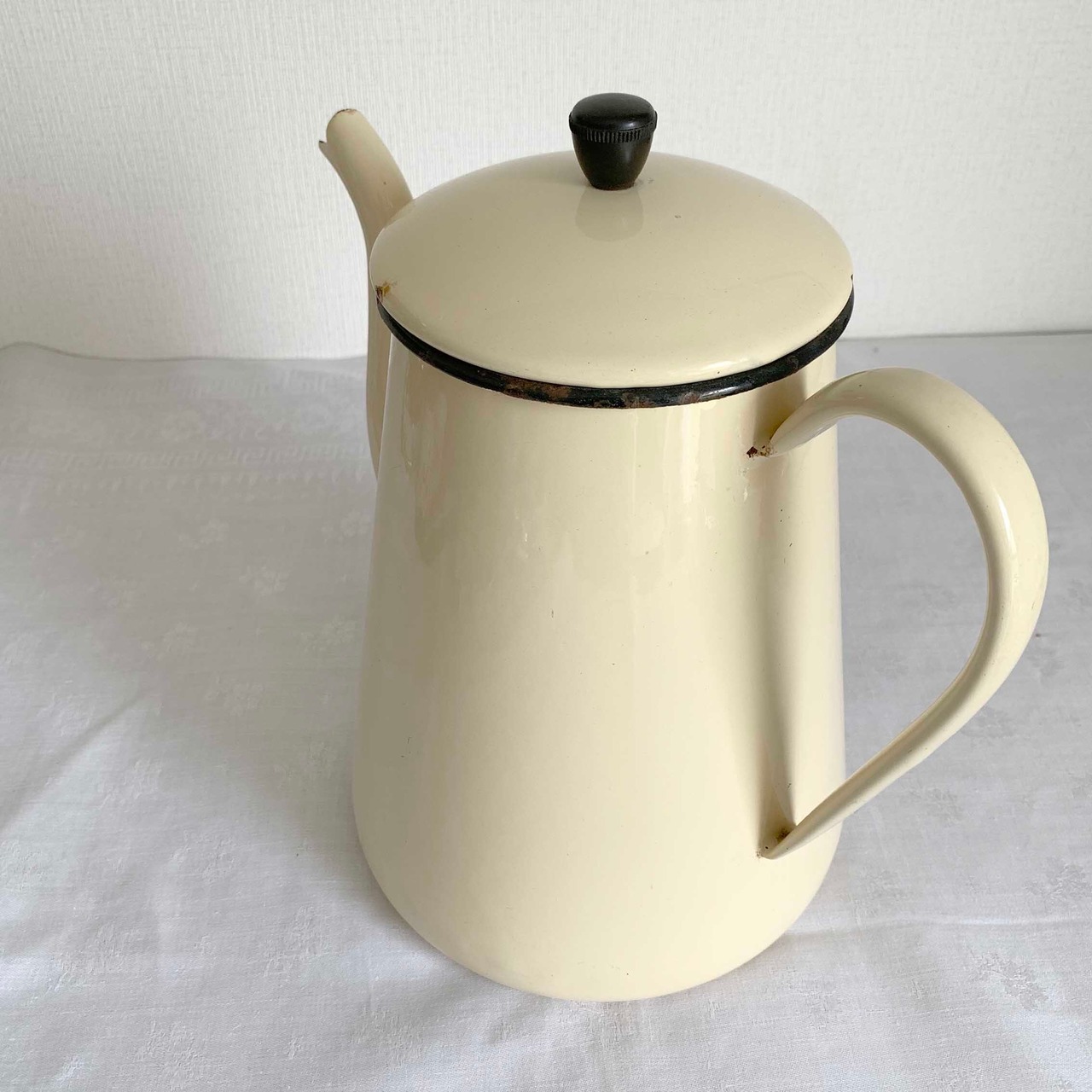 ホーローポット (オフホワイト) 特大　ゴールドライン　 12KWai17