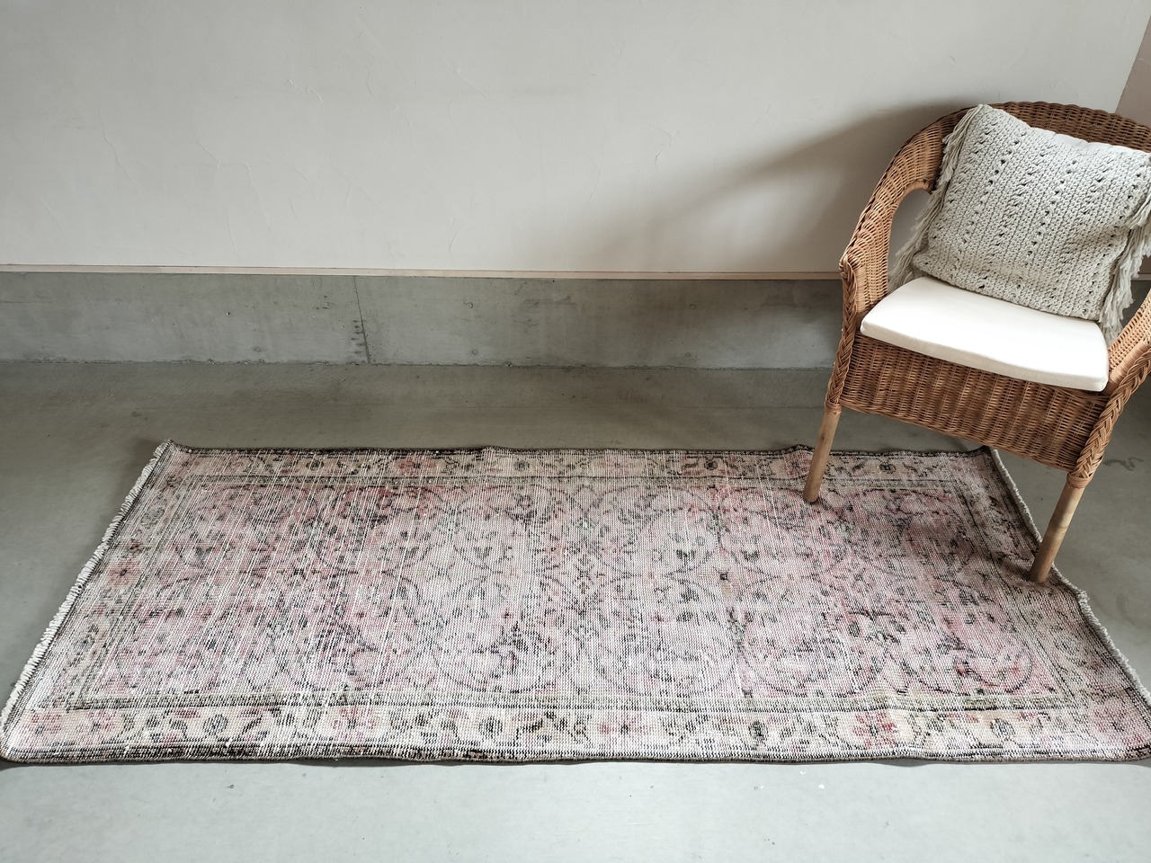 Turkish rug 208✕84cm No.388