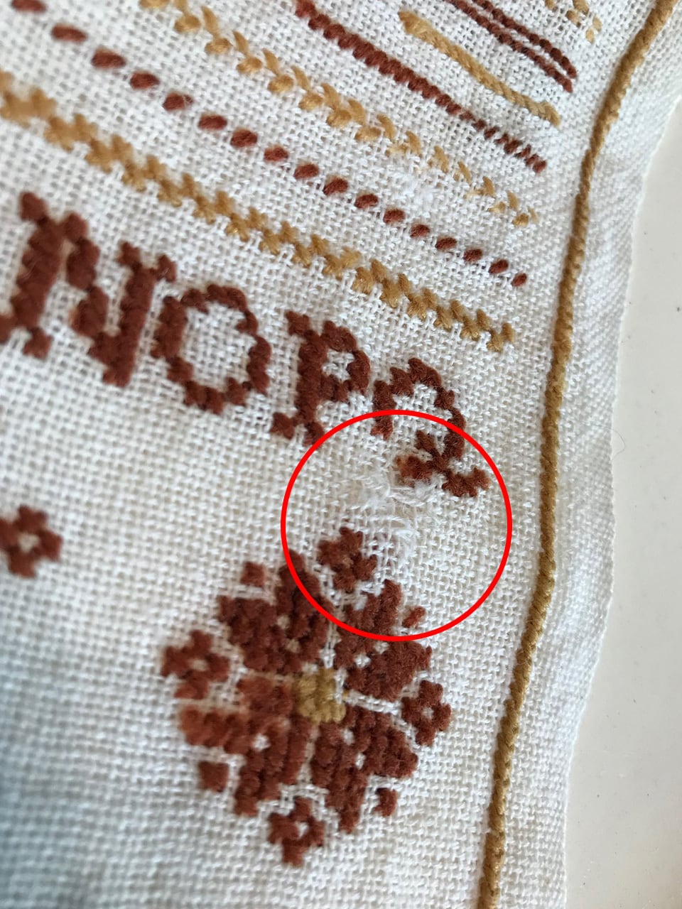刺繍サンプラー クロスステッチ BROWN | Brocante de La Cocotte