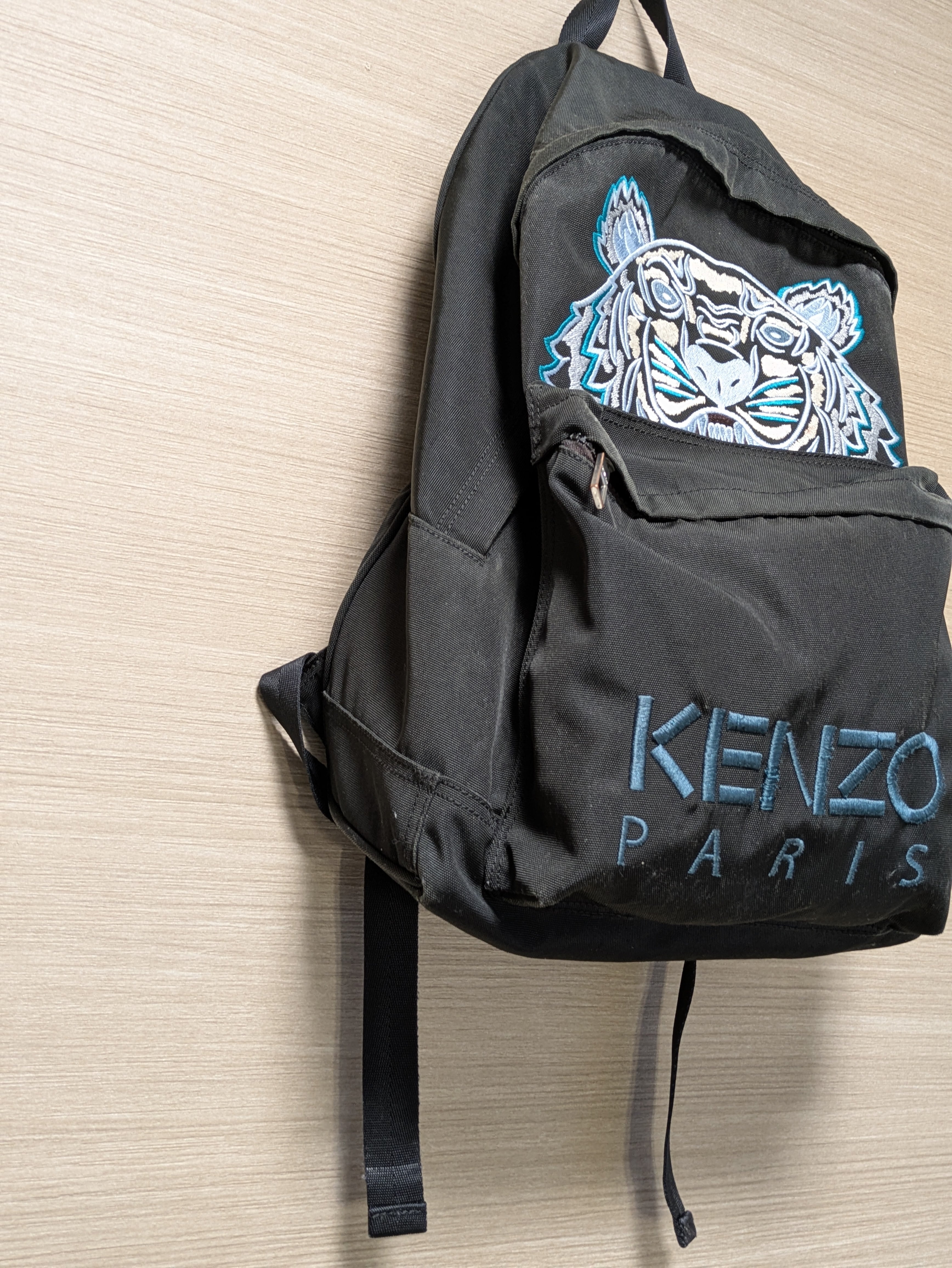 KENZO Tiger Embroidery Backpack Black / With Dust Bag & Care Card