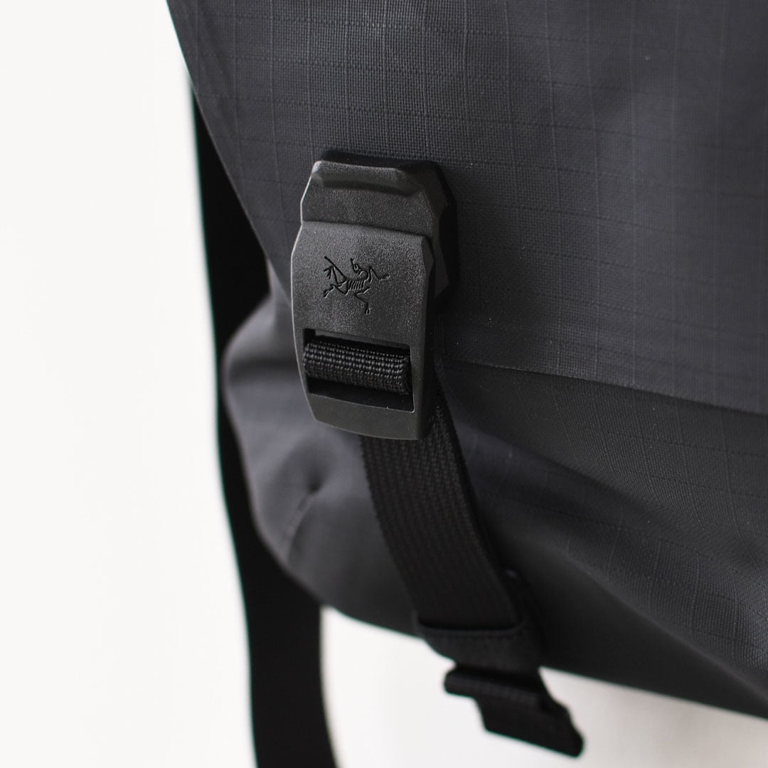 ARC'TERYX [アークテリクス正規代理店] Granville 10 Courier Bag
