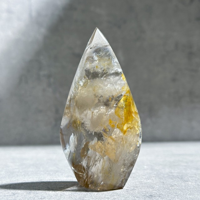 虹◎ゴールデンヒーラー フレイム51◇ Golden Healer ◇天然石・鉱物・パワーストーン