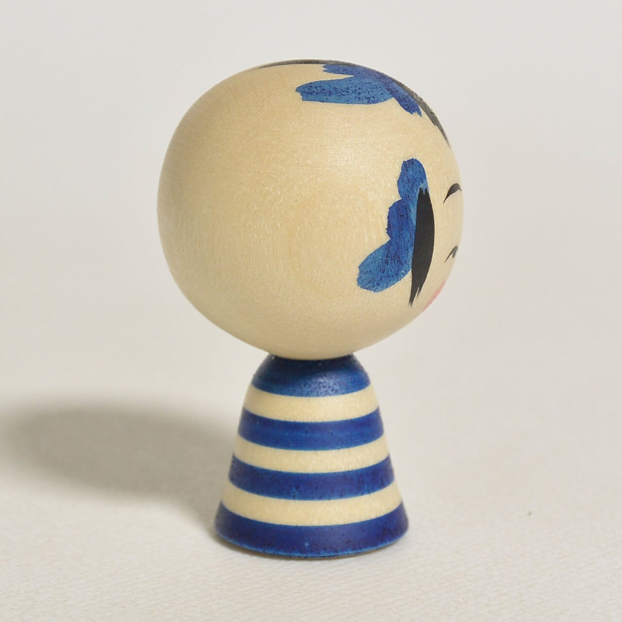 青の小寸こけし（ミニこけし） 約1.5寸 約4.5cm 鈴木明 工人（作並系