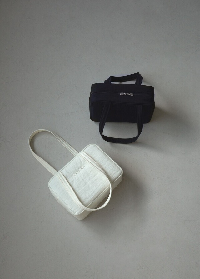 〈予約アイテム〉OHDIBS Cube Bag