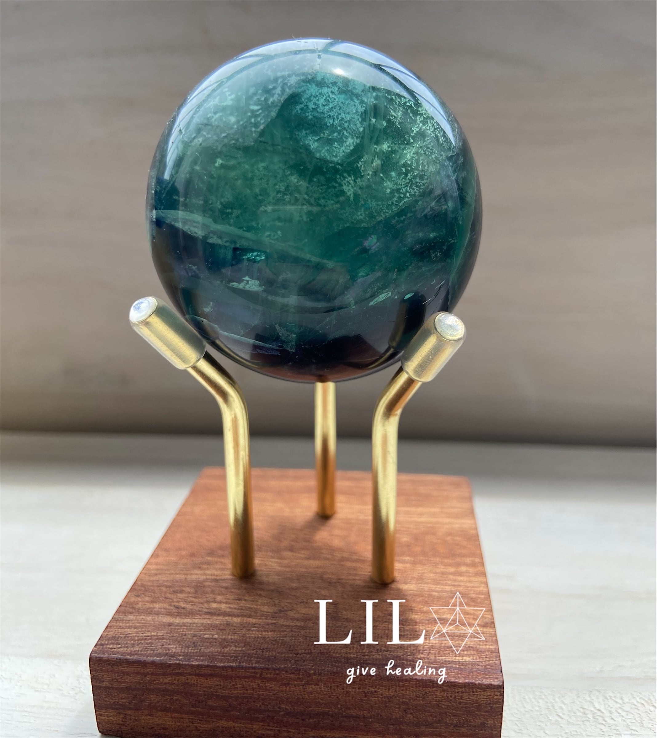 ✳️密集した神秘的な美麗フェザーと透明度✨エンジェルフェザー フローライト 天然石 ✳️密集した神秘的な美麗フェザーと透明度✨エンジェルフェザー