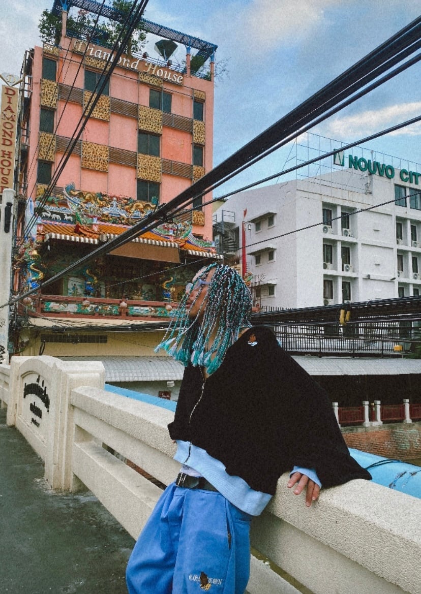 BUTTSTAIN!ANTI FASHION!