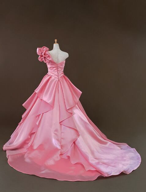 カラードレス ピンクドレス フリルドレス くるみボタン ノースリーブ  