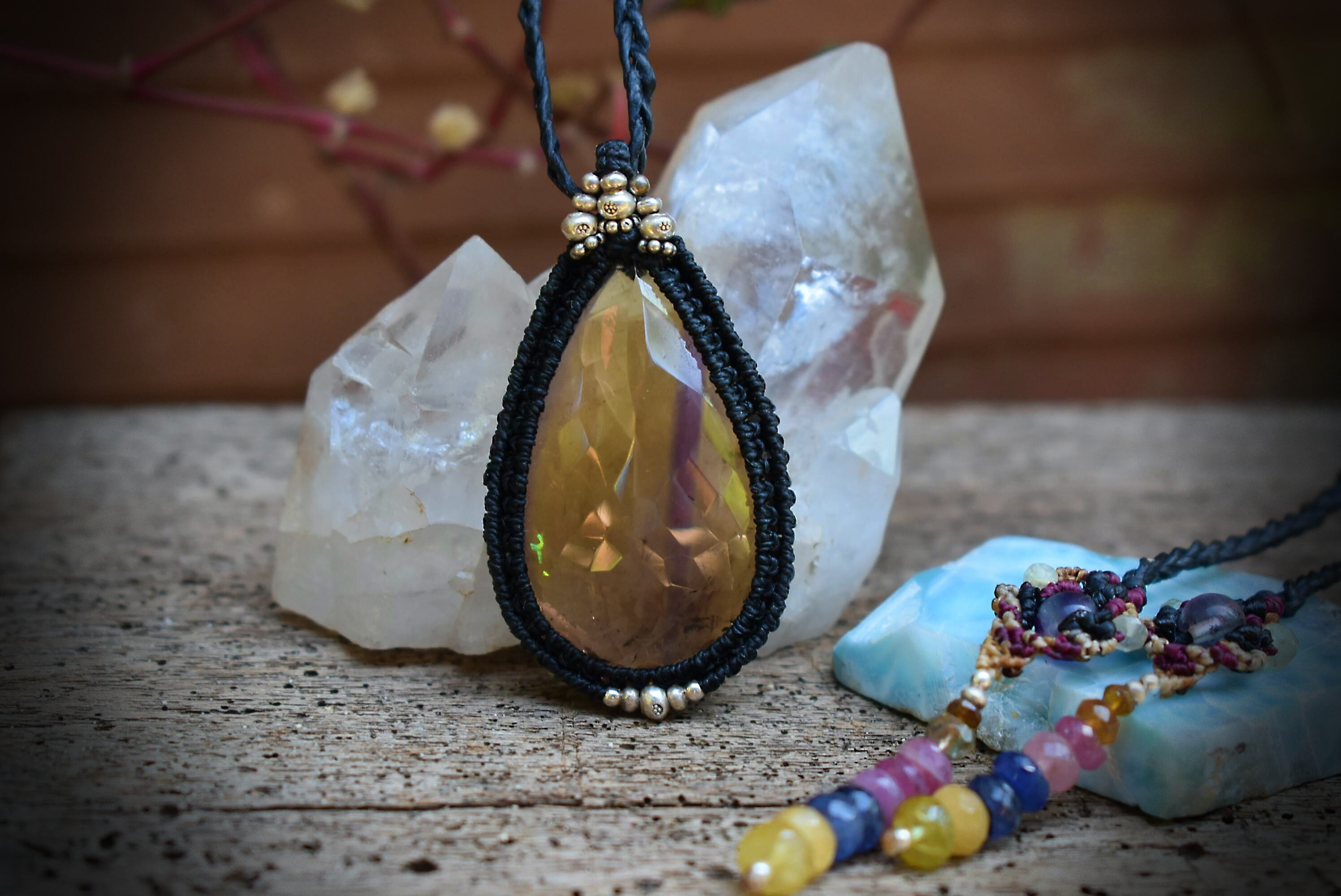 大粒☆虹ブリリアンカット☆レインボーアメトリン（シトリン）マクラメ