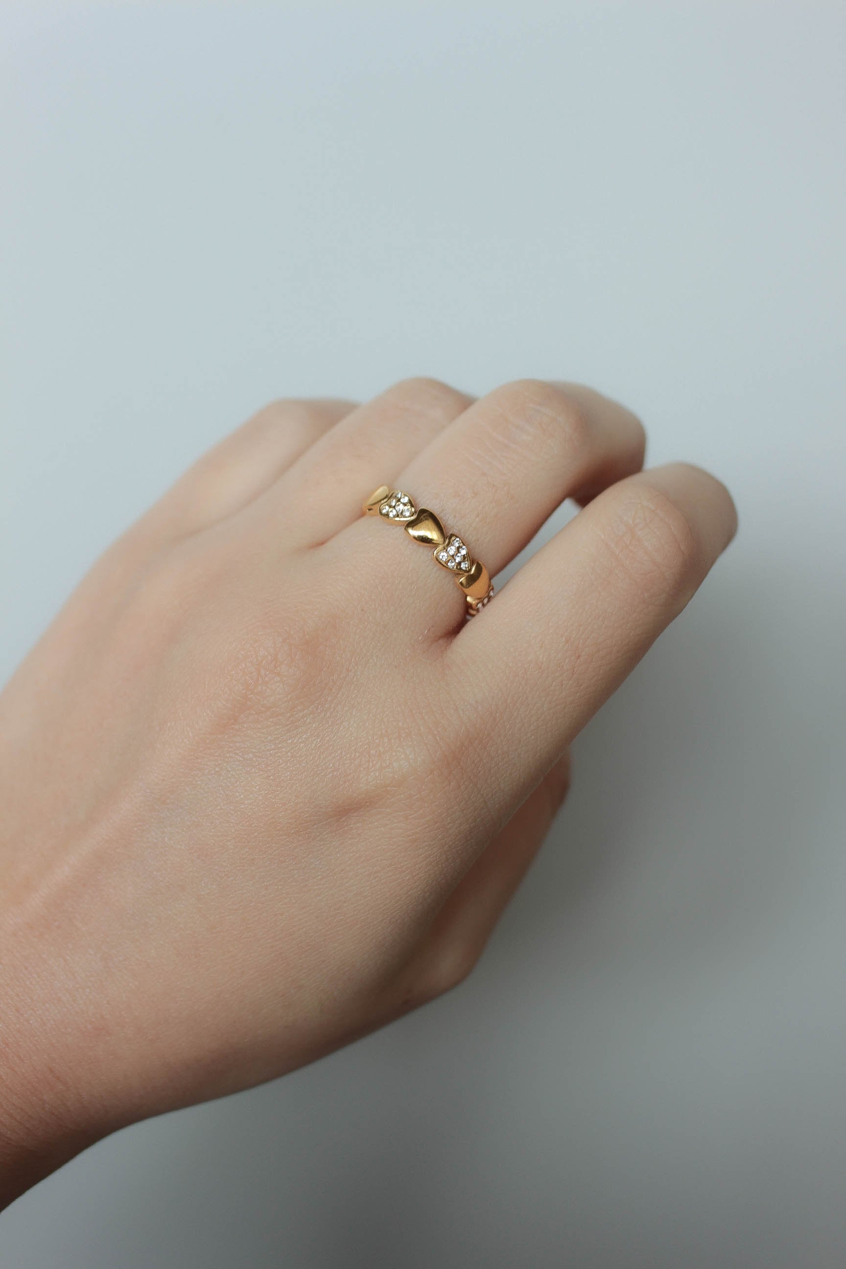 ebine エビネ　リング　指輪 Open Heart Zirconia Ring | ebine(エビネ)|金属アレルギー対応
