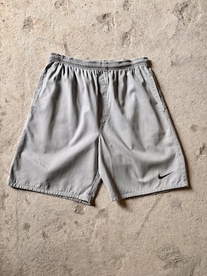 00s NIKE/Easy Shorts/M/イージ－ショ－ツ/ショ－トパンツ/スウッシュロゴ/刺繍ロゴ/グレ－/ナイキ