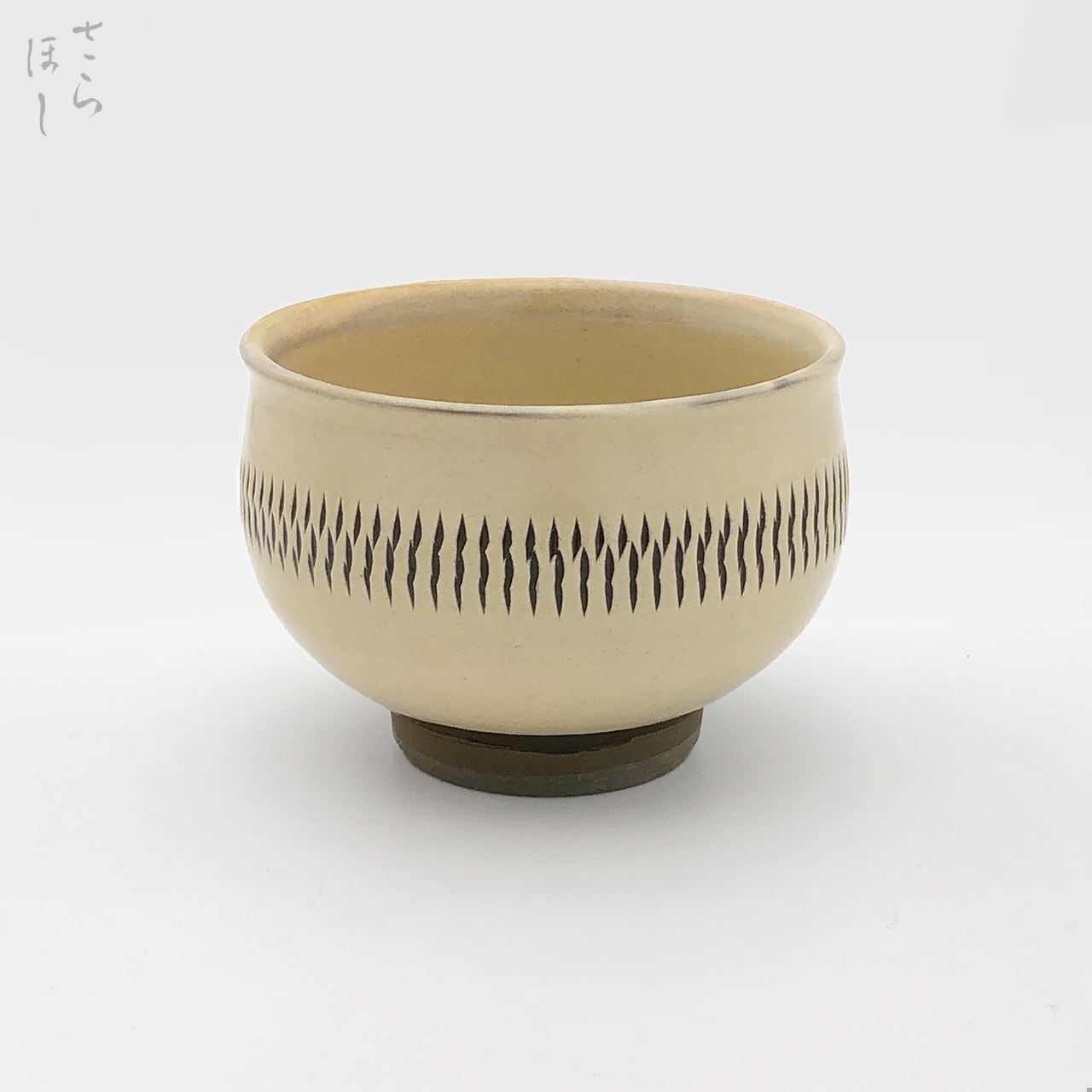 小鹿田焼 小袋窯 丸汁碗 中央飛びかんな 白 直径約10cm 陶器 和