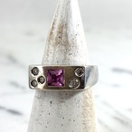 シルバーリング　ピンクサファイア　ピンクとクリアカラーの石　シンプルデザインリング　12acdw24