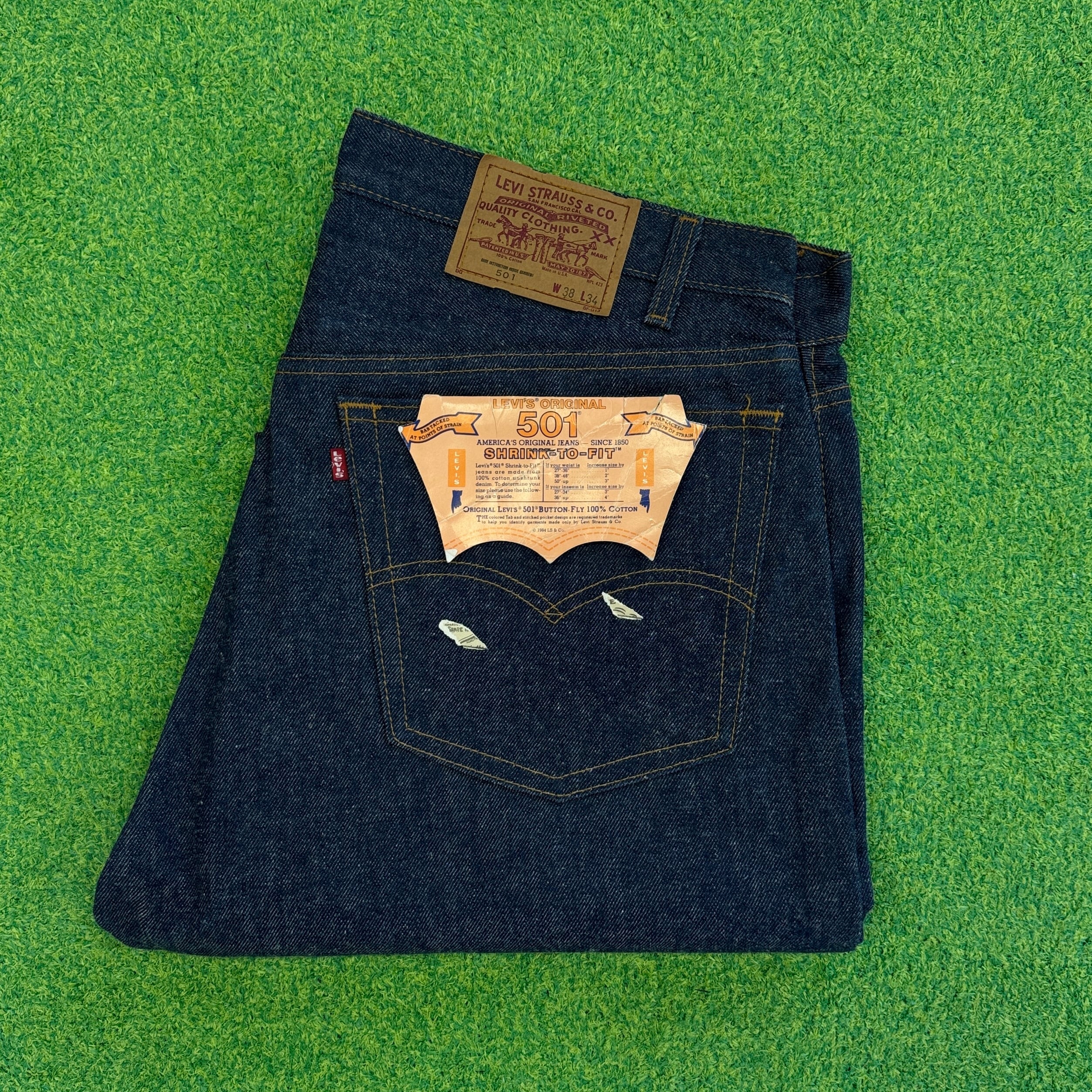 Levi's 501USAデッドストック 80年代 W34 L32 Levi's 501USAデッドストック 80年代 W34 L32