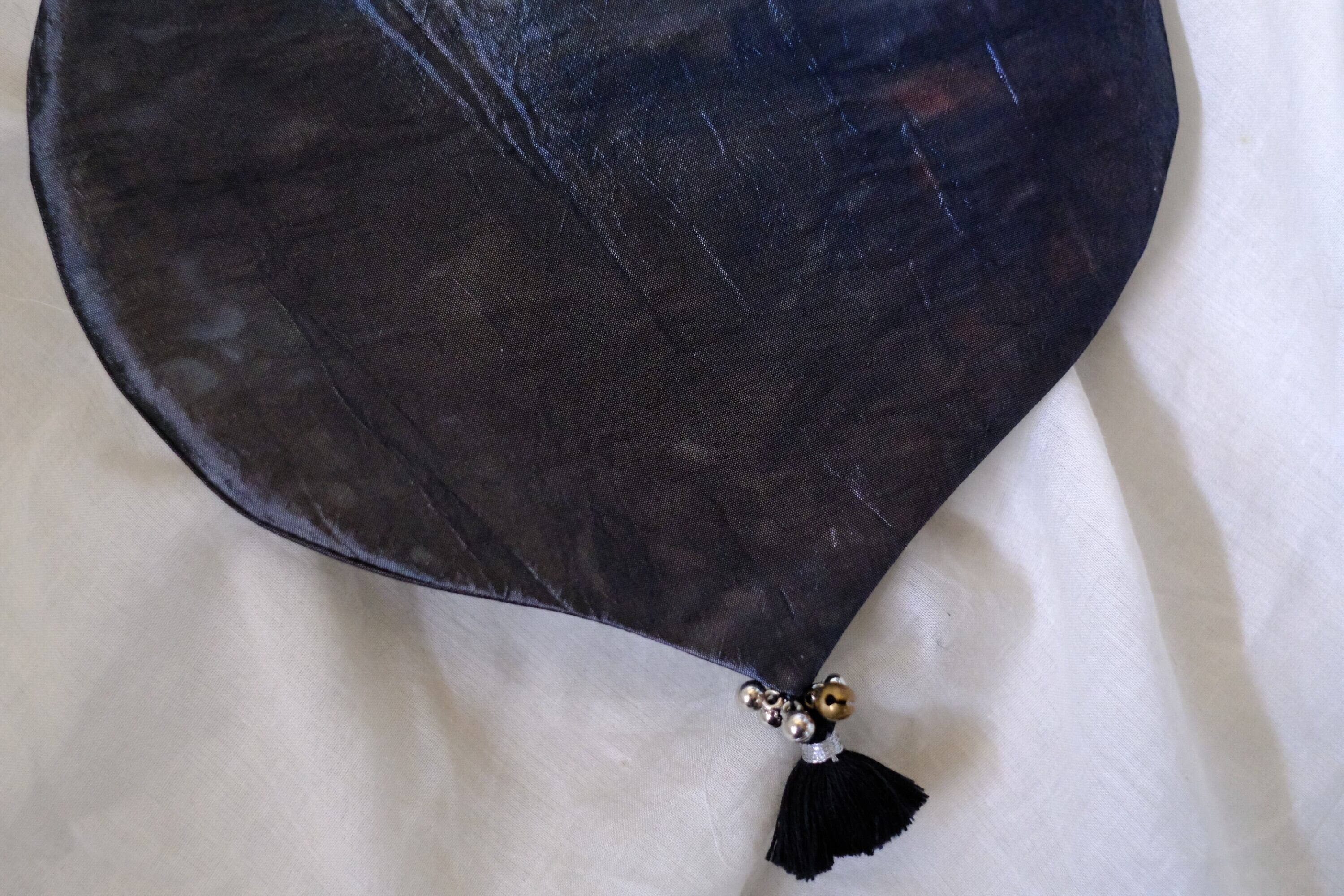 バネ口ポーチ　o-0527