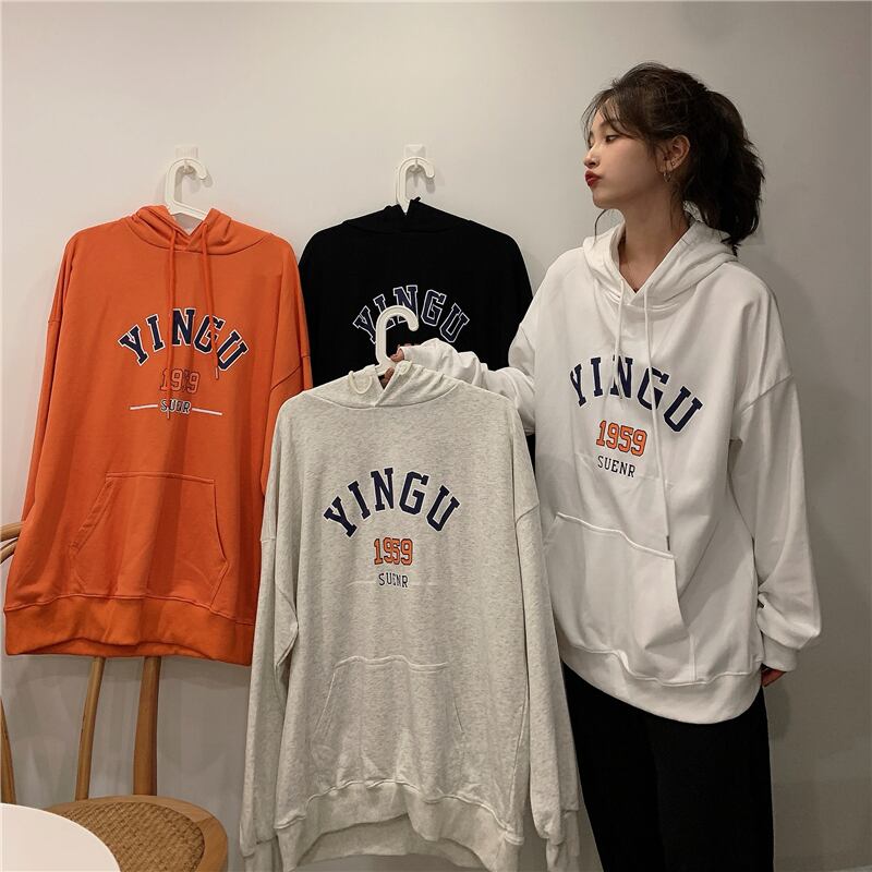 2020年初秋ルーズレタープリントフード付きセーター女性新バージョンミドル丈ボトムスカジュアルトップス欠品 クレセントシティ67077516511