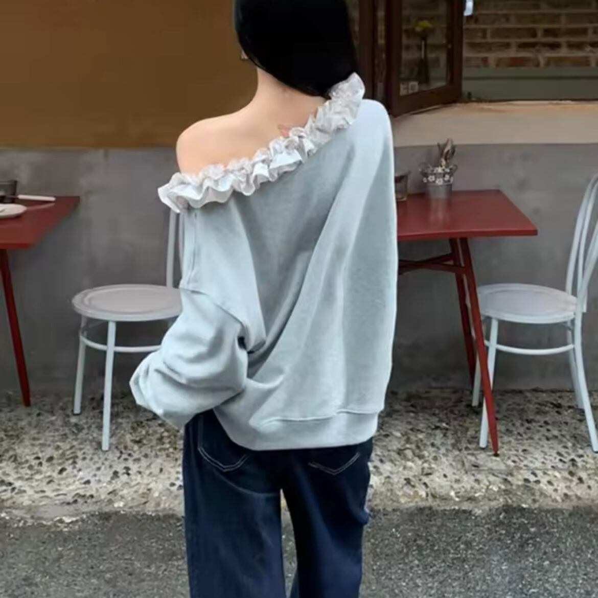frill shoulder sweat tops