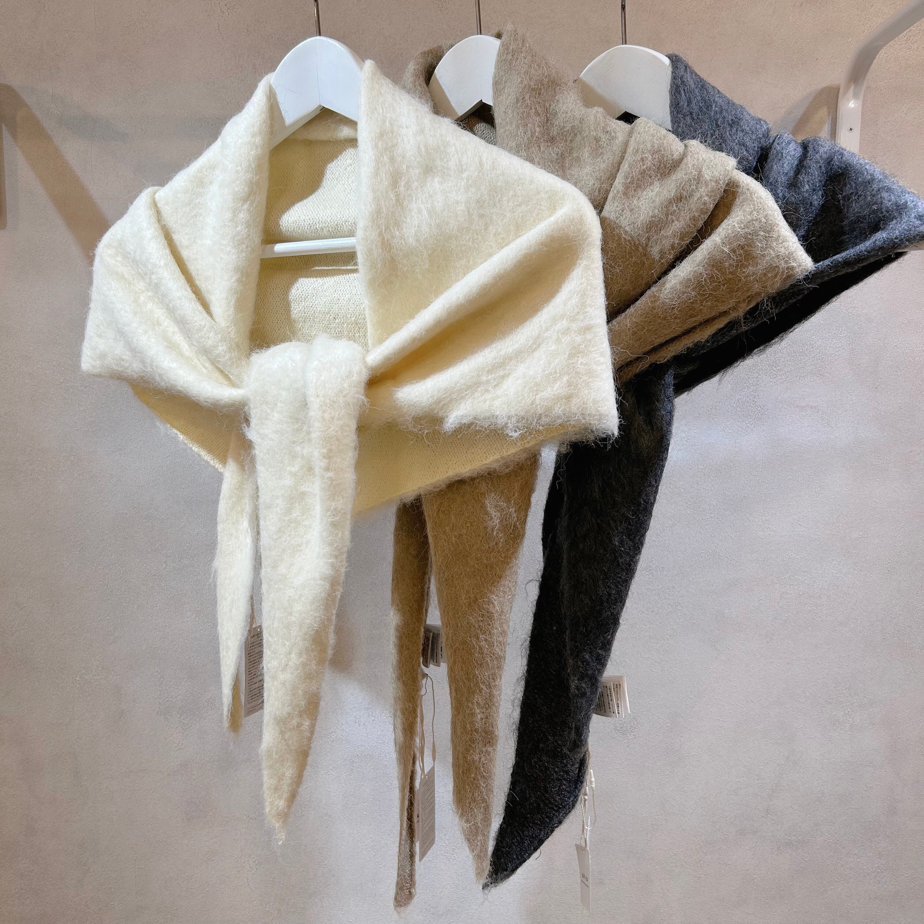 30%OFF!!【即納】Lady's モヘアタッチトライアングルスカーフ | kikito