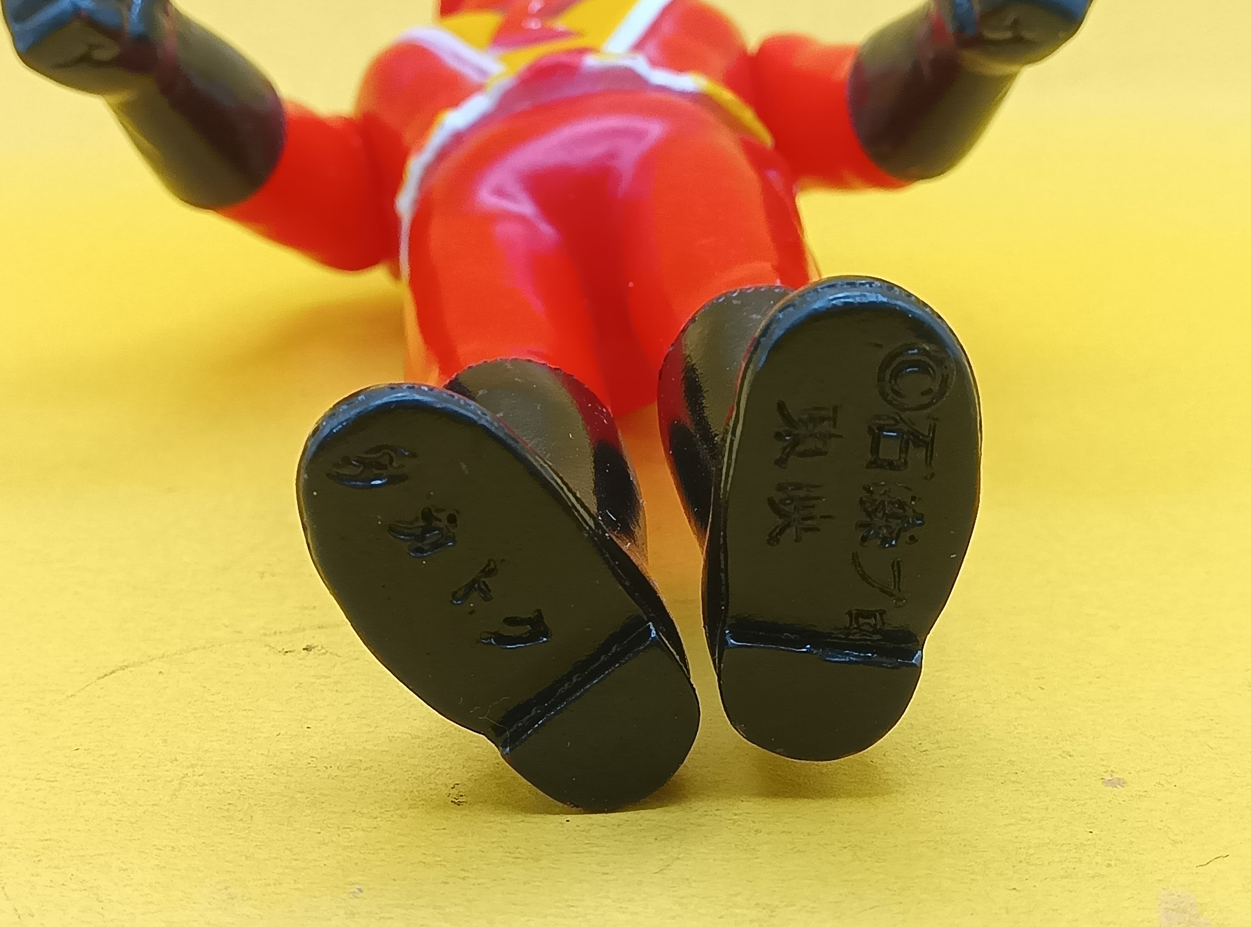 タカトク 快傑ズバット ミドル ソフビ ©石森プロ 東映【86237034  