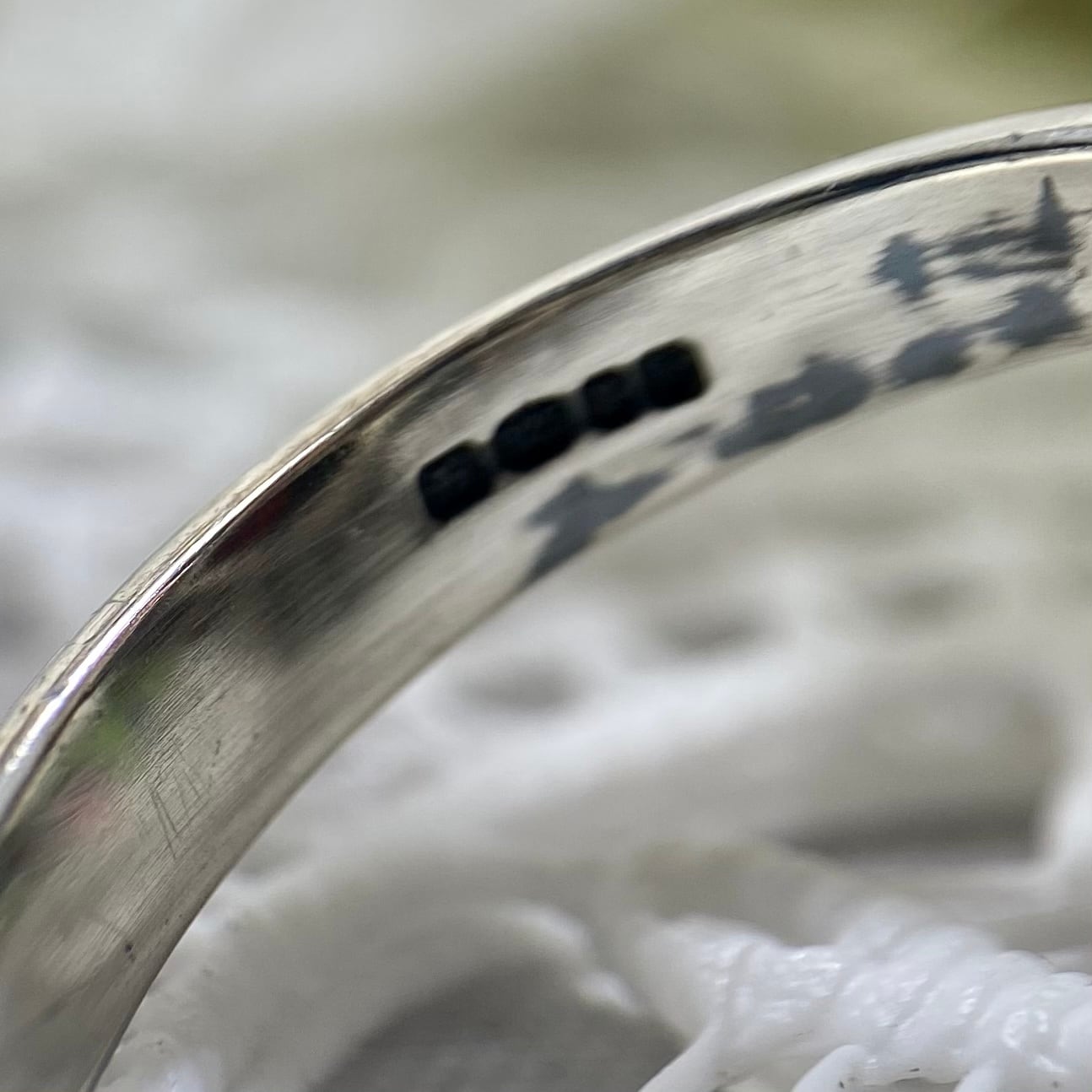 ヴィンテージ ボヘミアン ガーネット イギリス製 シルバー リング イギリス ヴィンテージ 1957年製 シルバーリング ボヘミアン