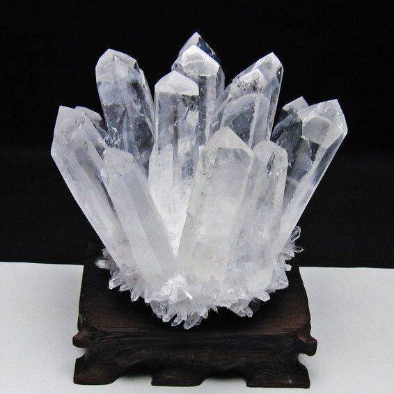 水晶 クラスター 水晶 原石 台座付属 一点物 おまかせ便 182-8643