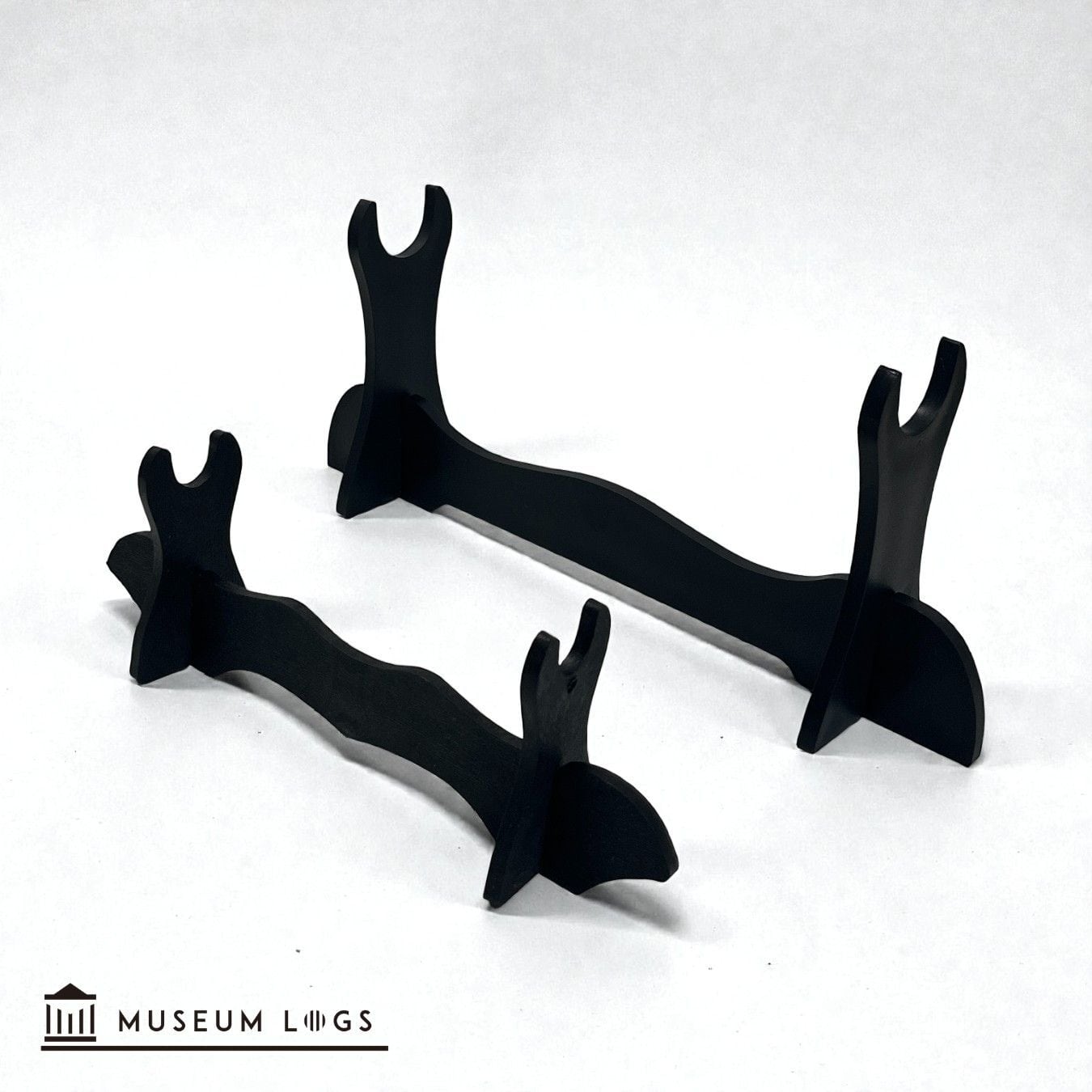 受注】大アクリル刀掛け | MUSEUM LOGS