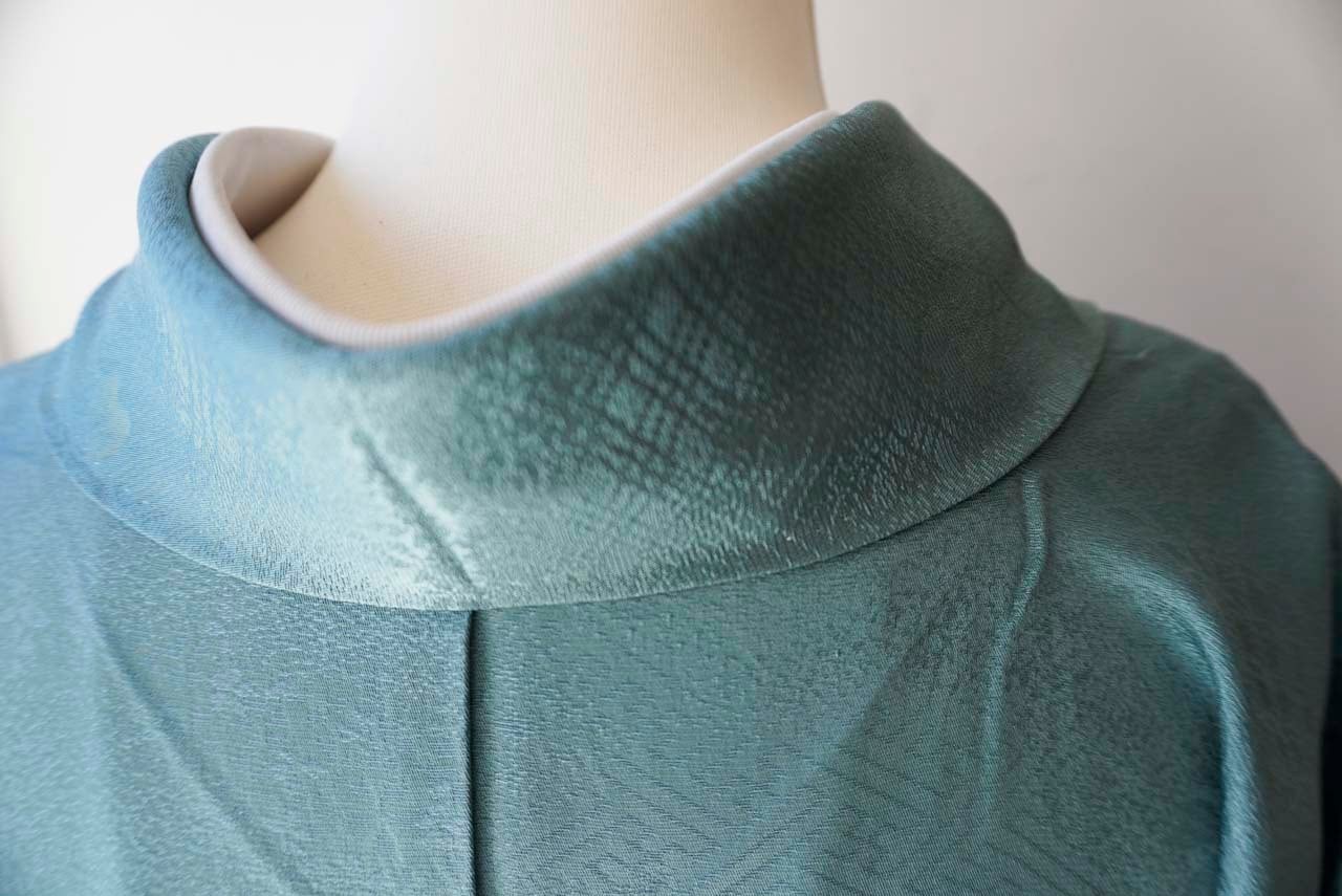 袷】青碧色 桜と吉祥文地紋 色無地 | 大山キモノ・ちぇらうなぼるた