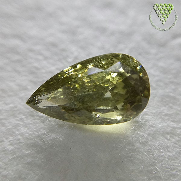 0.558 ct FANCY DARK GRAY YELLOWISH GREEN I1 CGL 天然 グリーン