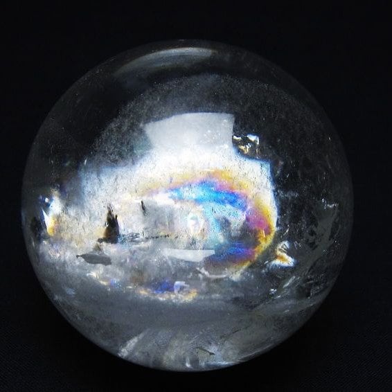 水晶 丸玉 虹入り 67mm スフィア 置物 水晶玉 一点物 151-8813