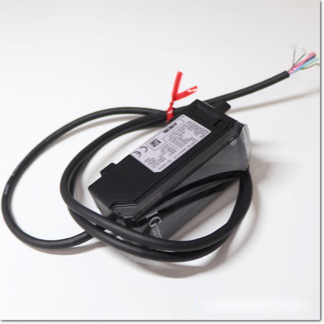 IG-1000 キーエンス IG-1000 CCD透過型デジタルレーザーセンスアンプ