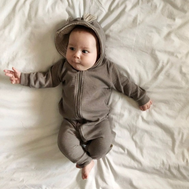 【BABY】韓国風　ウサギオールインワン