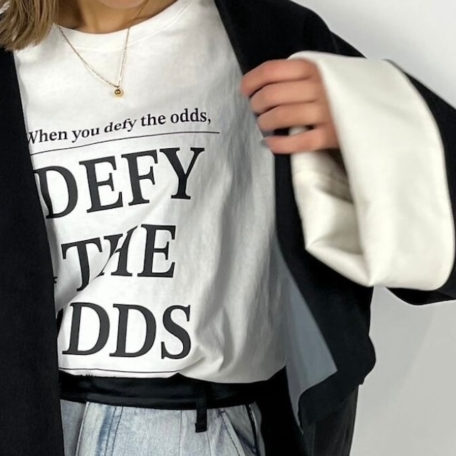 【 PASSIONE 】”DEFY THE ODDS”ロゴカットソー