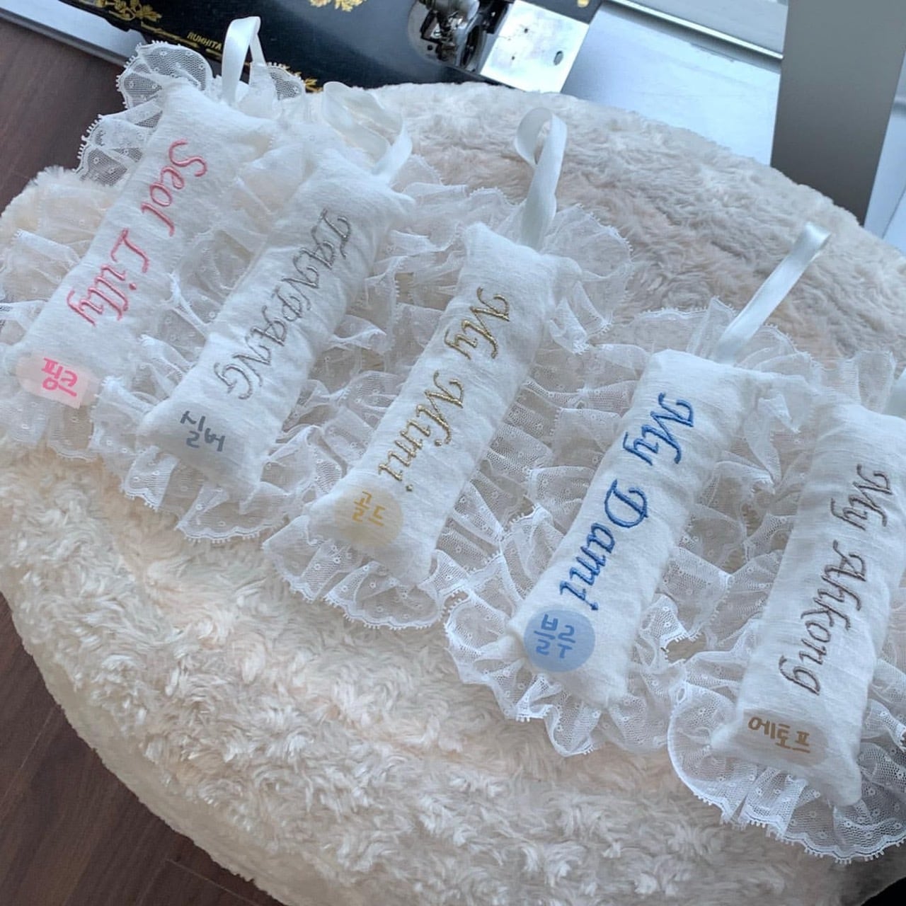 予約【settusettu】Square Cushion Name Tag White (19Color)