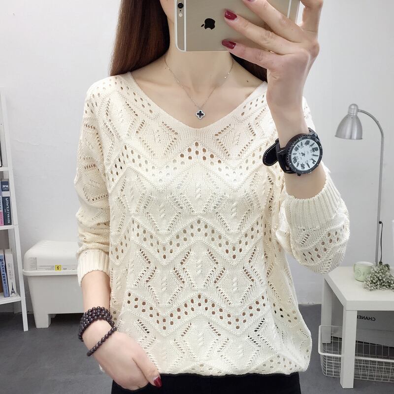 トップス レディース ニット セーター 袖あり 長袖 ボリューム袖 散歩 トレンド ストレート Vネック ニットソー かわいい 大人可愛い きれいめ シンプル カジュアル 大人 上品 おしゃれ お洒落 かっこいい レトロ 大人女子 こなれ感 ラフ メンズライク ラブリー キュート ガーリー ルーズ 個性的 抜け感 無地 春 秋 冬 10代 20代 30代 40代 デート お出かけ 女子会 休日 着回し 普段使い 韓国 韓国系 送料無料 ファッション コーデ 合コン スタイル 楽ちん モテ 定番 女子会