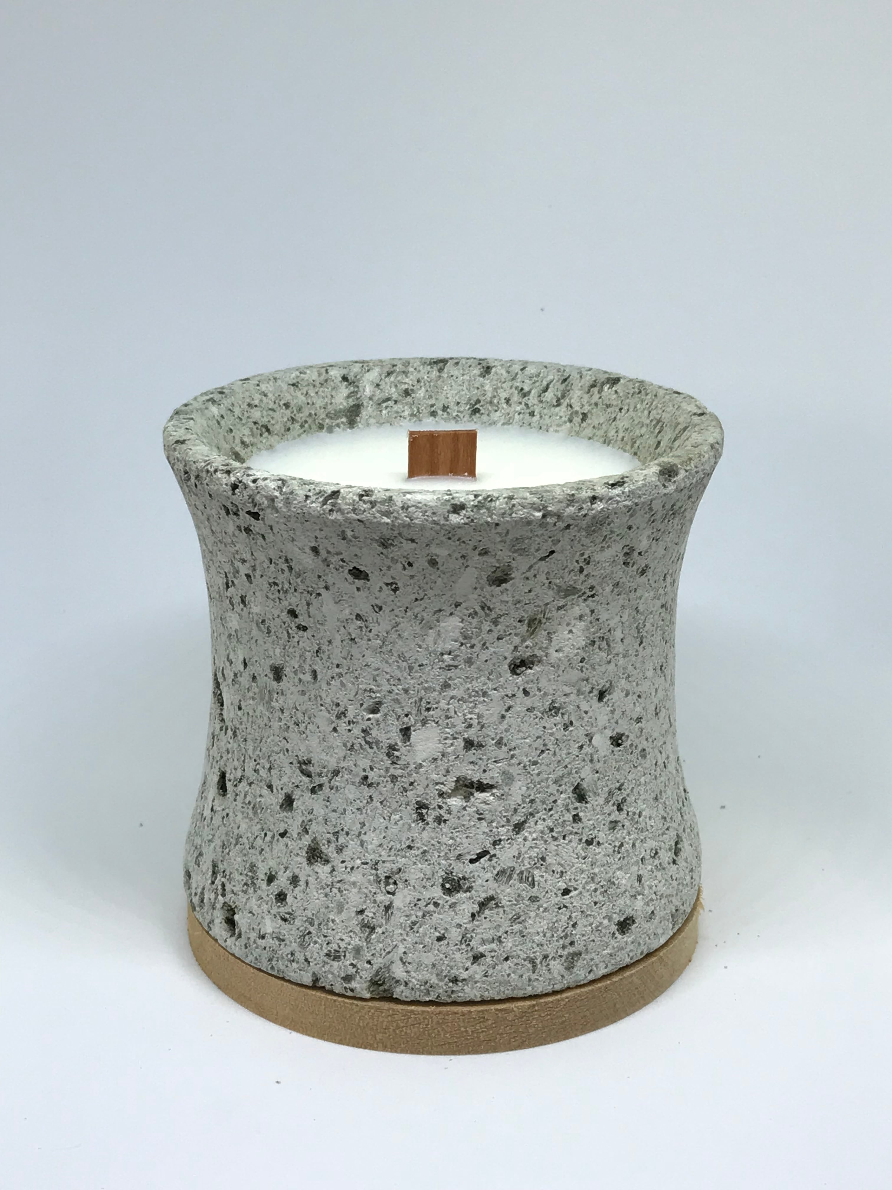 ノルウェー トンスベルグ ピューターキャンドルスタンド未使用品 takibi 〔TSUZUMI 〕大谷石 7000 | あかりろうそく