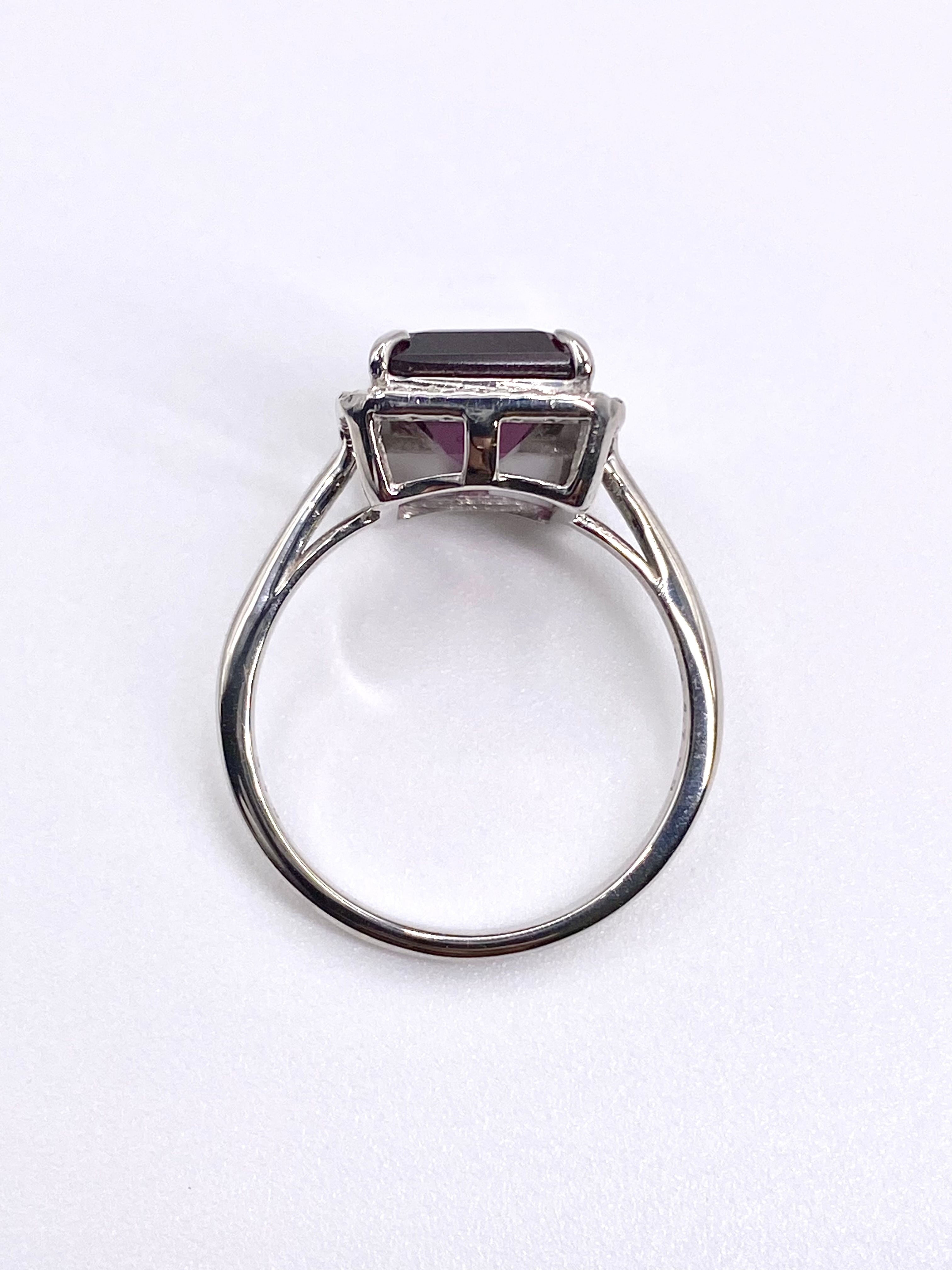 新品】ロードライトガーネット 4.713ct / ダイヤモンド 計0.16ct Pt900