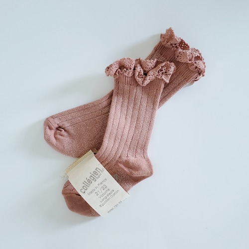 Collegien- Victorine Glitter Ribbed Crew Socks with Lace Trim / Bois de Rose