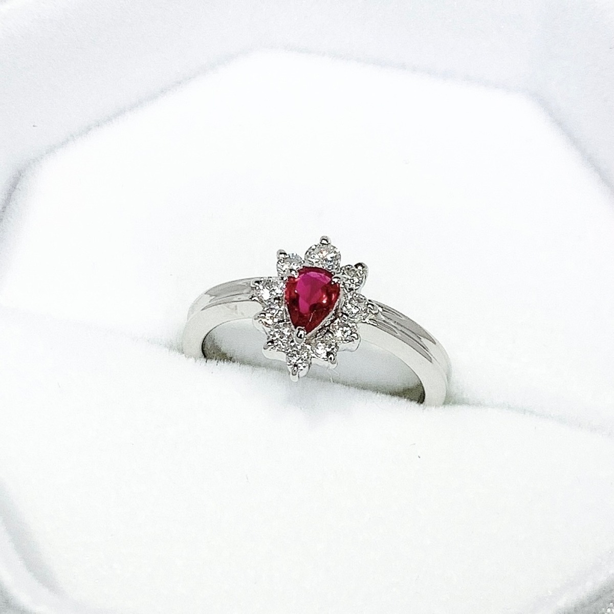 天然ルビー0.34ct 天然ダイヤモンド0.28ct PT900 リング 鑑別書付 