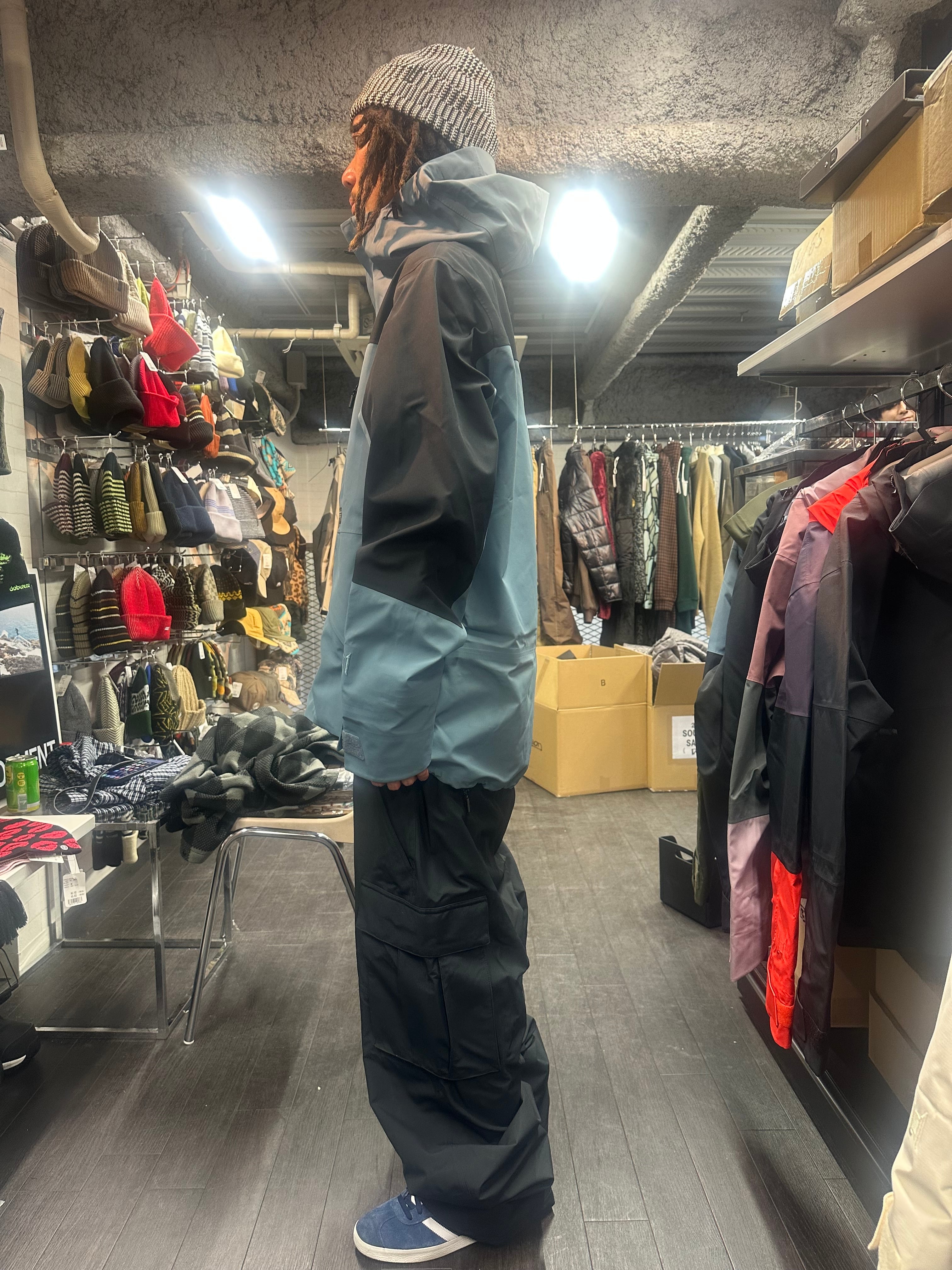 25/26 L1 PremiumGoods FilmoreJacket BLUESTONE / BLACK