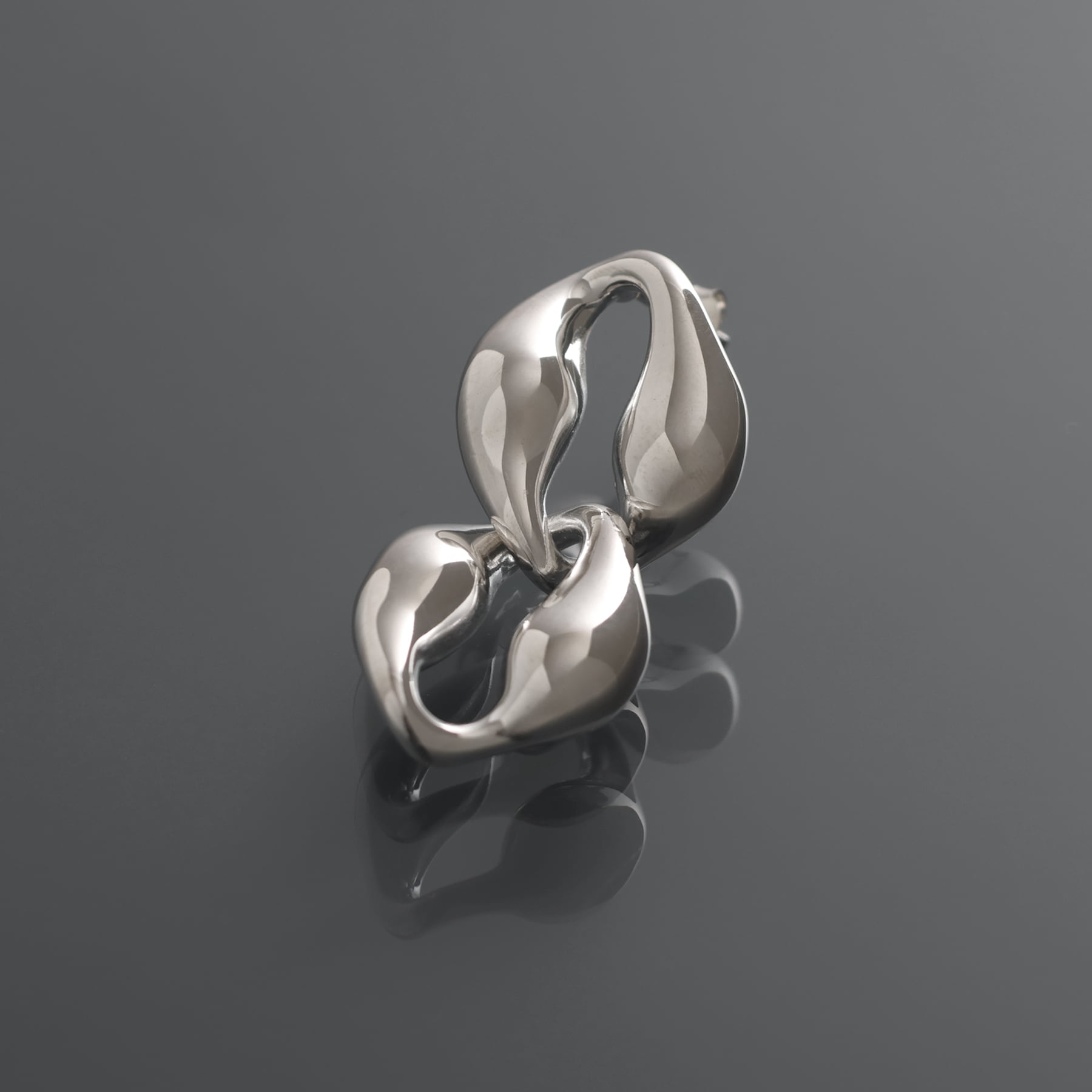 pierce | YArKA official