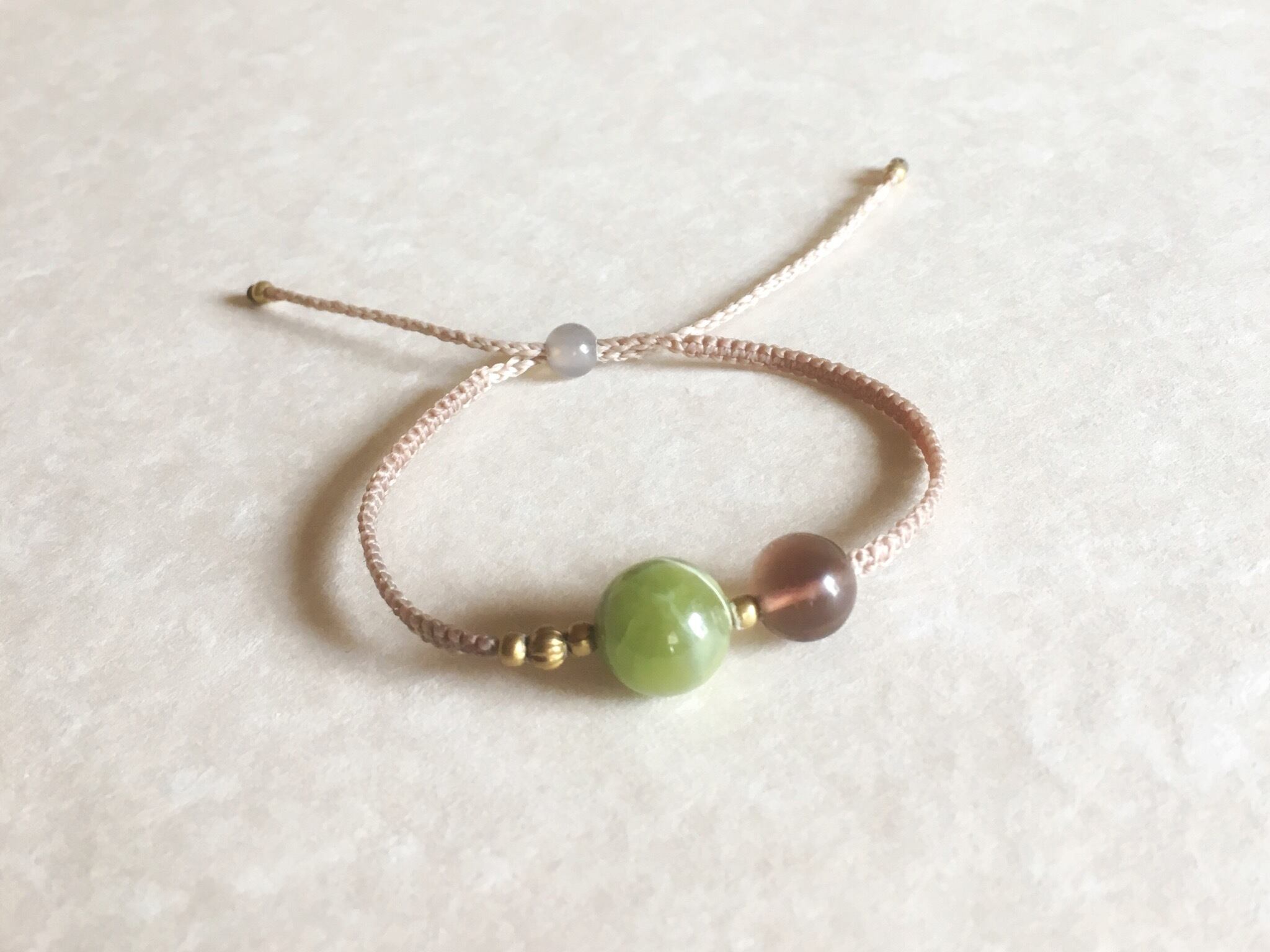 ベスビアナイト+フローライト macramé bracelet